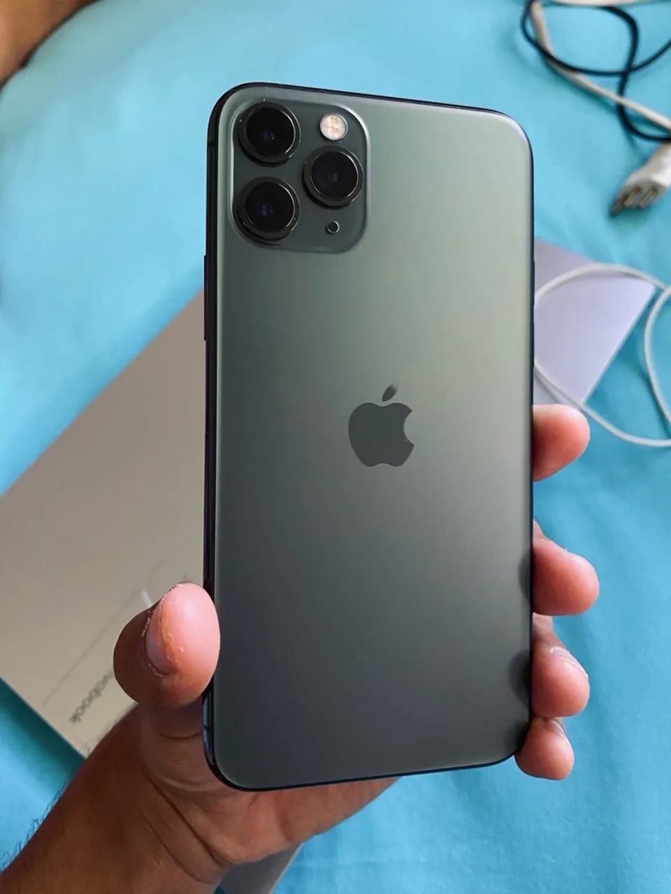 iPhone 11 Pro - informações na legenda 
