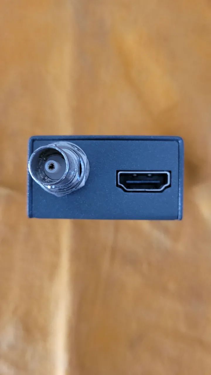 Blackmagic Ultra Studio mini monitor - Foto 2