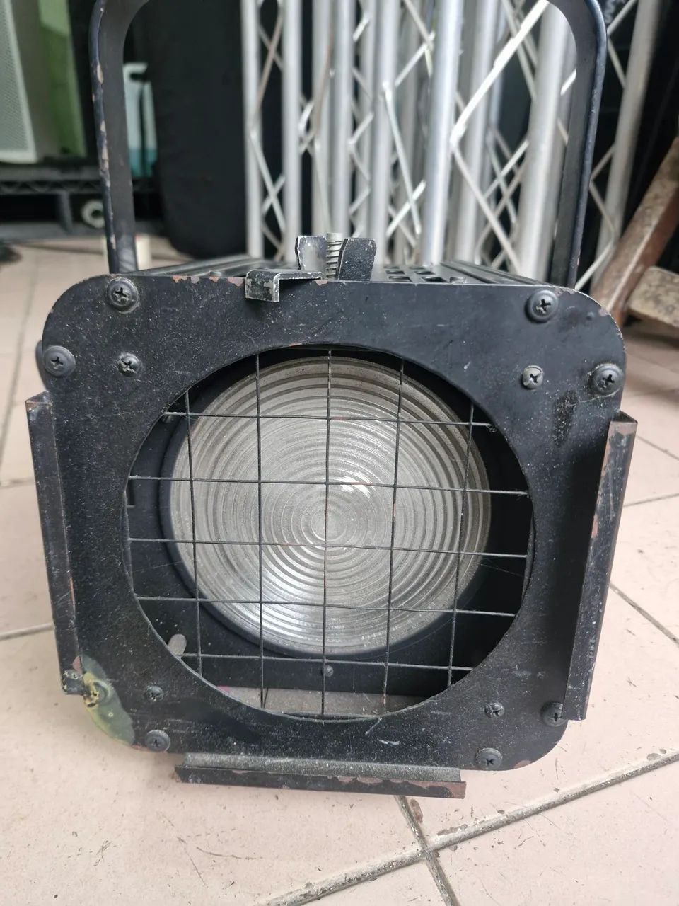 Refletor Fresnel Dexel
