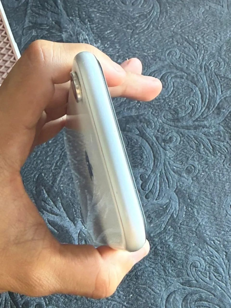 Iphone xr branco - 64GB - Foto 4