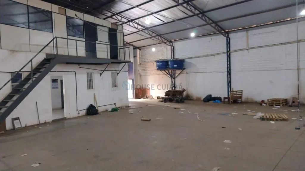 Galpão Comercial a Venda com 1800m2 - Foto 3