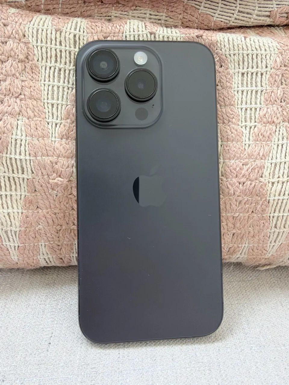 Iphone 15 pro  - Foto 2