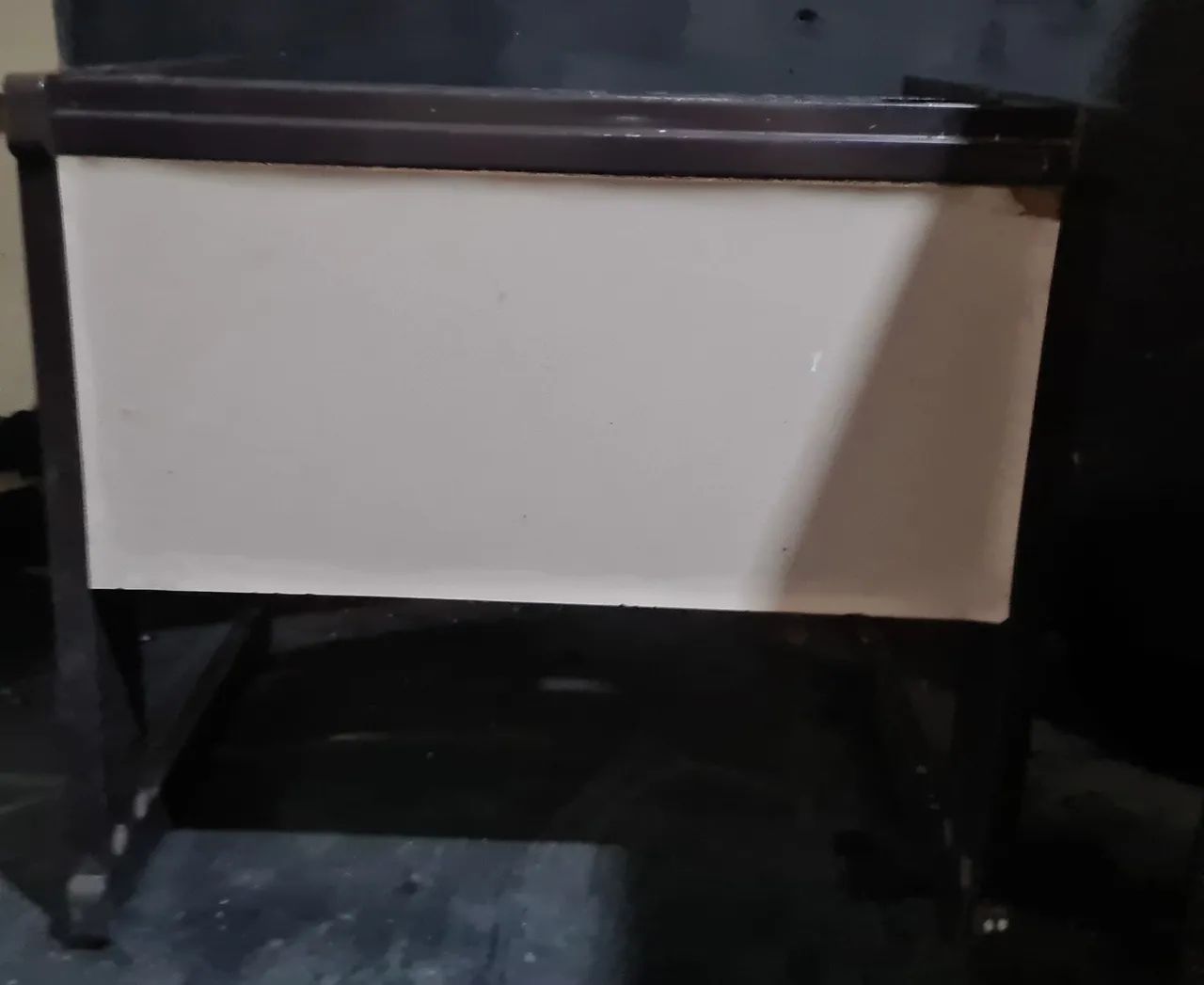 Mesa para estudo/ escritório/comércio  - Foto 4
