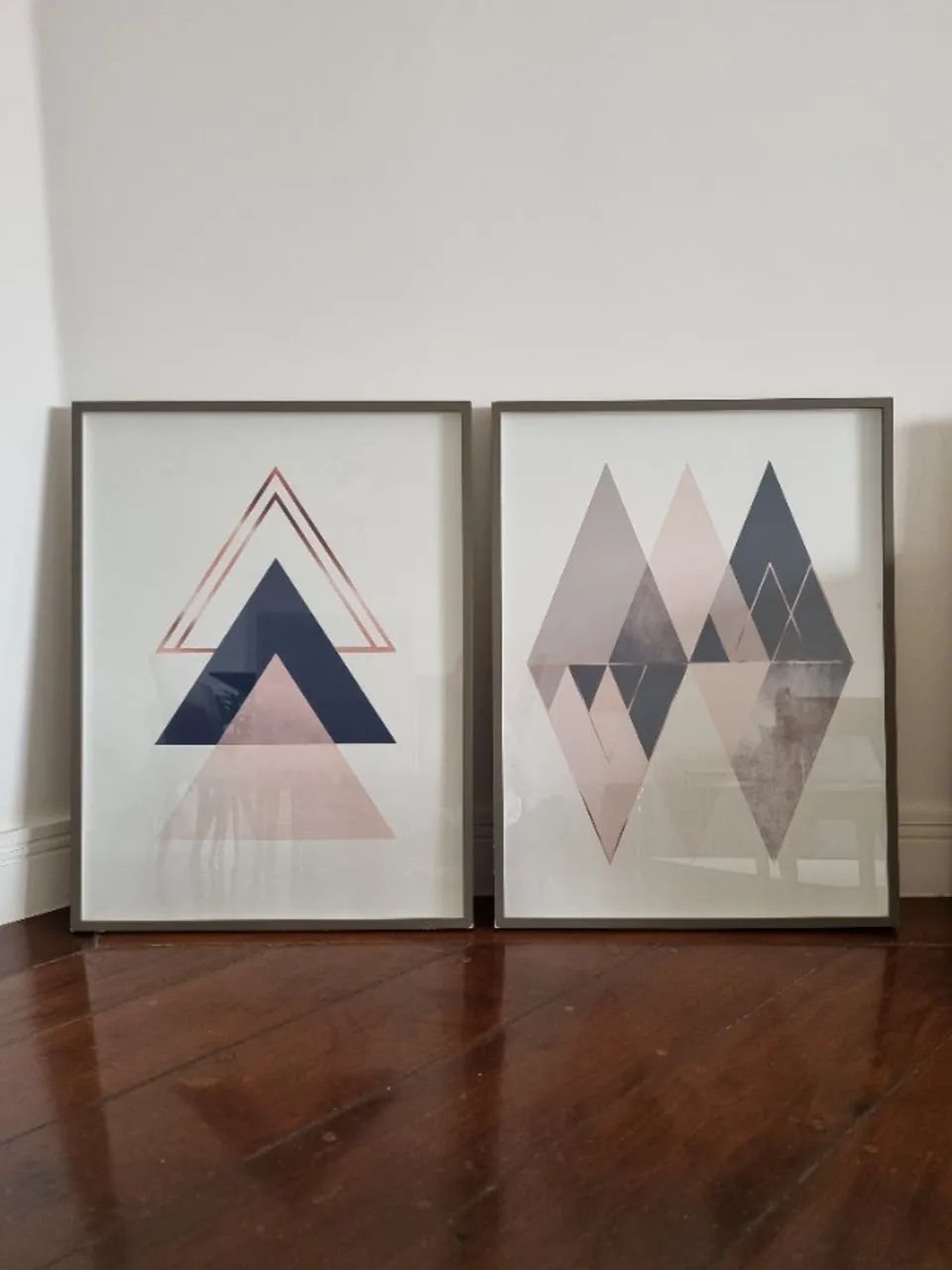 Dupla de quadros geométricos