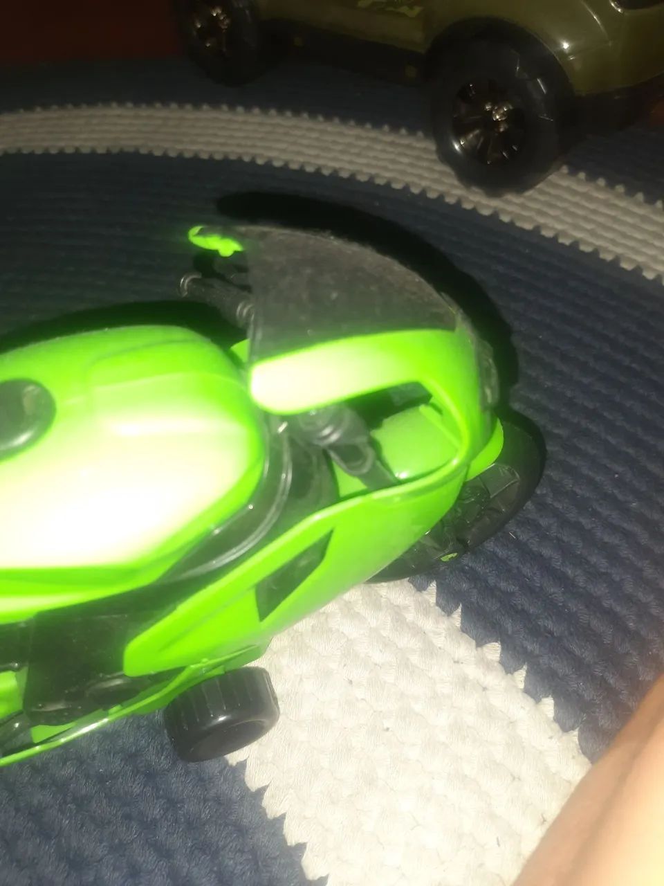 Moto infantil verde - Foto 5