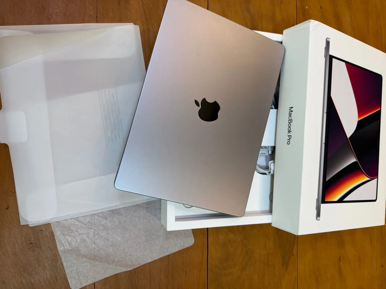 MacBook Pro M1 Pro 16/512 - Foto 2