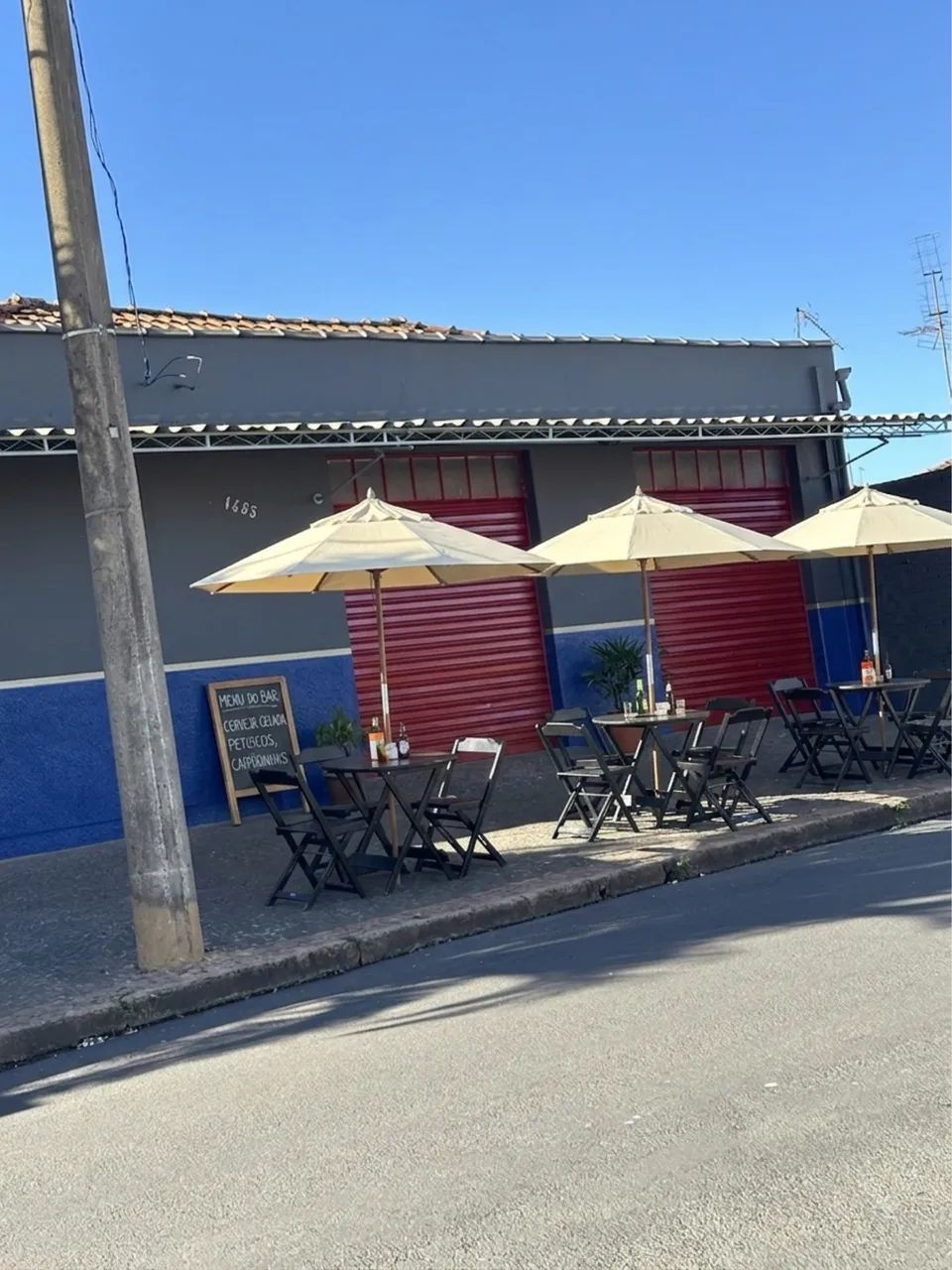 Vendo estabelecimento comercial com edícula nos fundos 