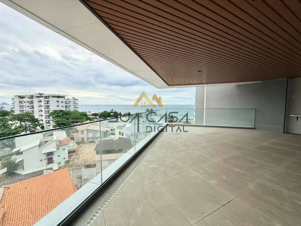 Apartamento de alto padrão com 4 suítes no Condomínio Cyano  Barra da Tijuca REF: BAAP5385