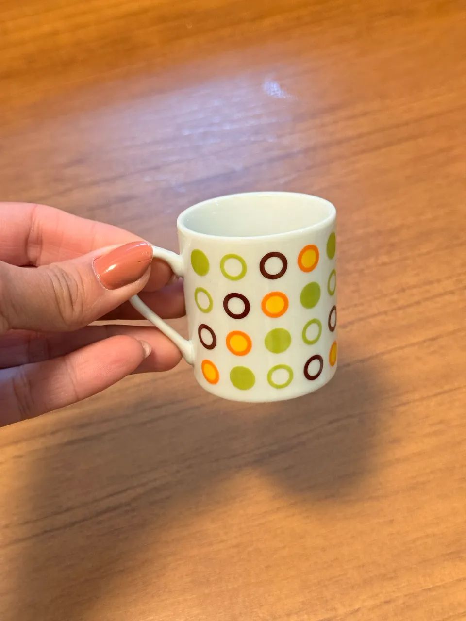 Jogo de café com 6 xícaras e pires - Foto 2