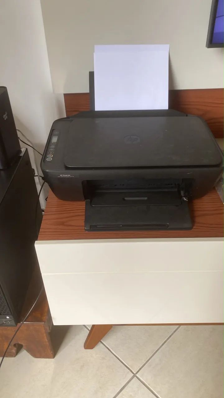 Impressoura HP Deskjet 2774 