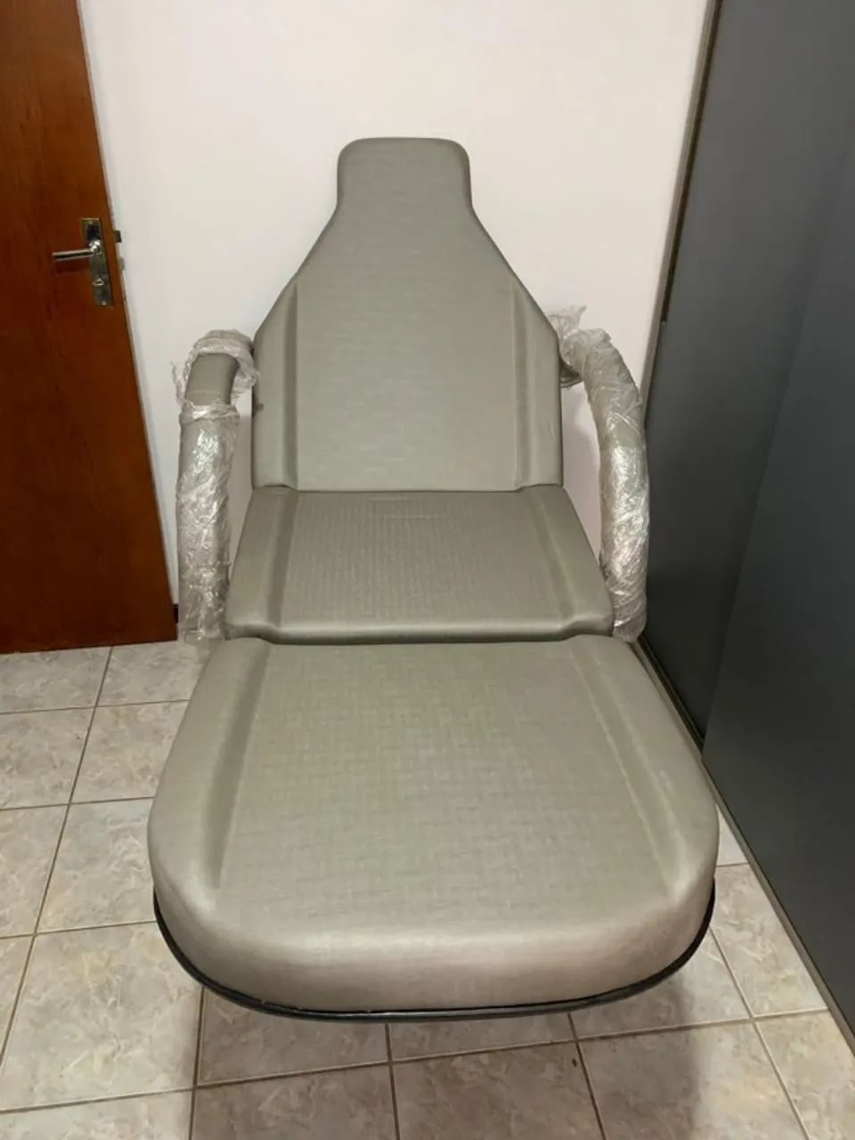 Cadeira Para Estética - Foto 5