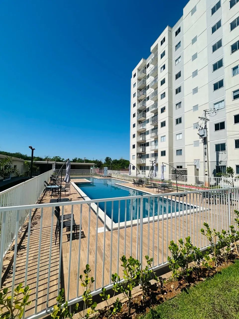 Alugo apartamento