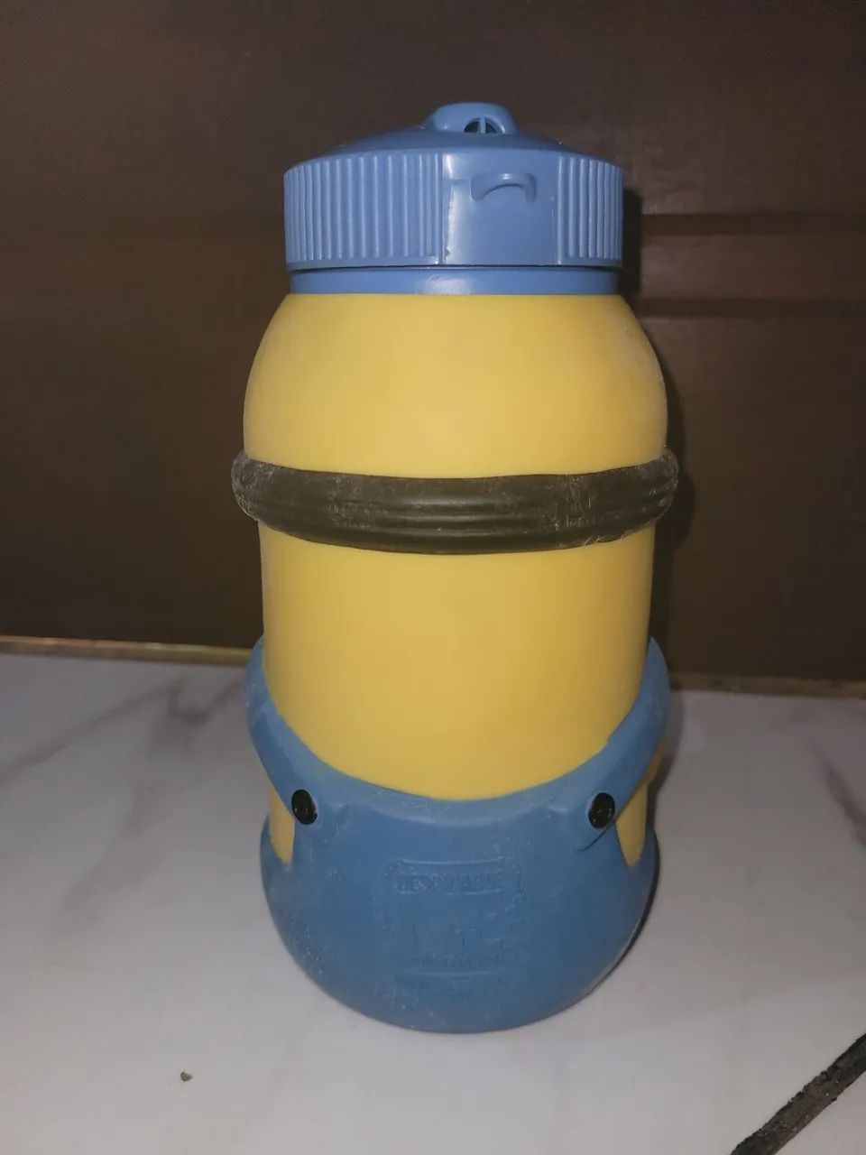 Garrafa minions universal studios - Foto 2