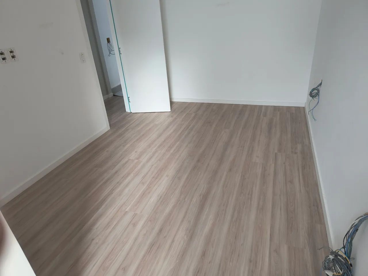 Instalação de piso vinílico e laminado  - Foto 4