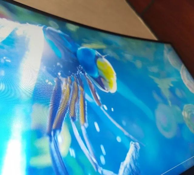 Monitor LG UltraWide Curvo 34 - WQHD - 100Hz - 21:9  - Foto 5