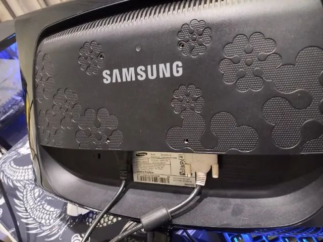 Monitor 60hz SansungSyncmaster 2033 - Foto 2