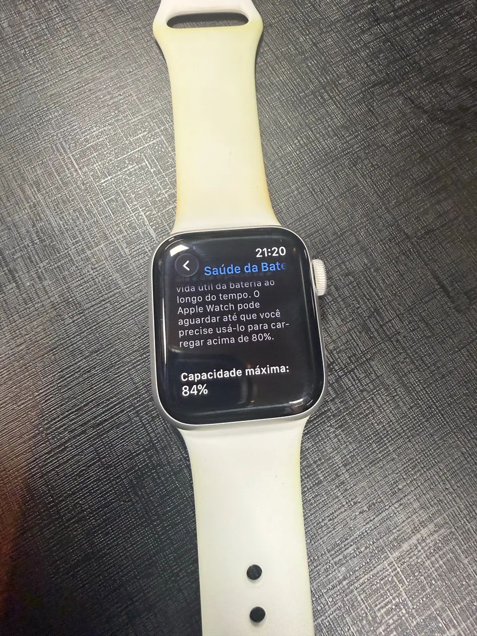 Apple Watch SE 2 40mm GPS + Celullar Cinza + Branco  - Foto 3