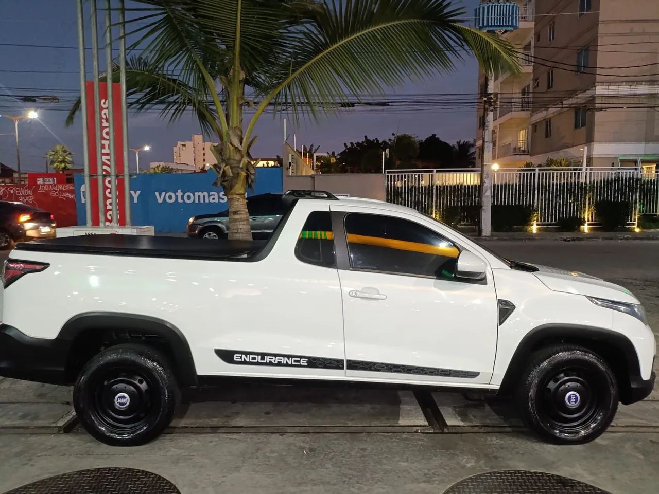 Fiat Strada Endurance 1.4 Flex 8V CS Plus 2022 - Foto 3