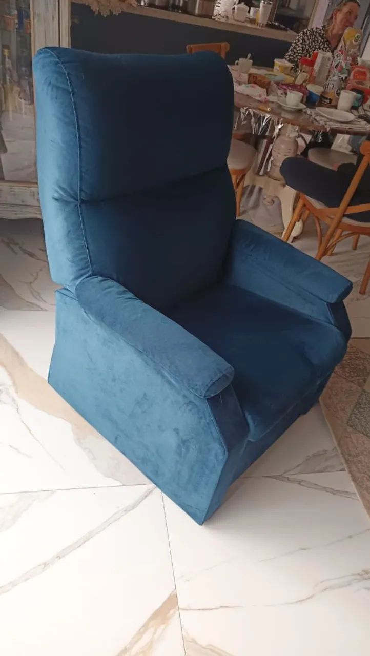 Poltrona Azul Reclinável  - Foto 2
