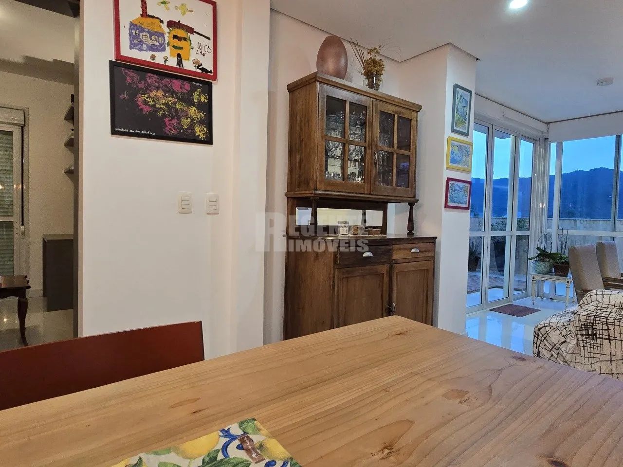 Incrível apartamento duplex com 4 dormitórios na Praia dos Açores! - Foto 4