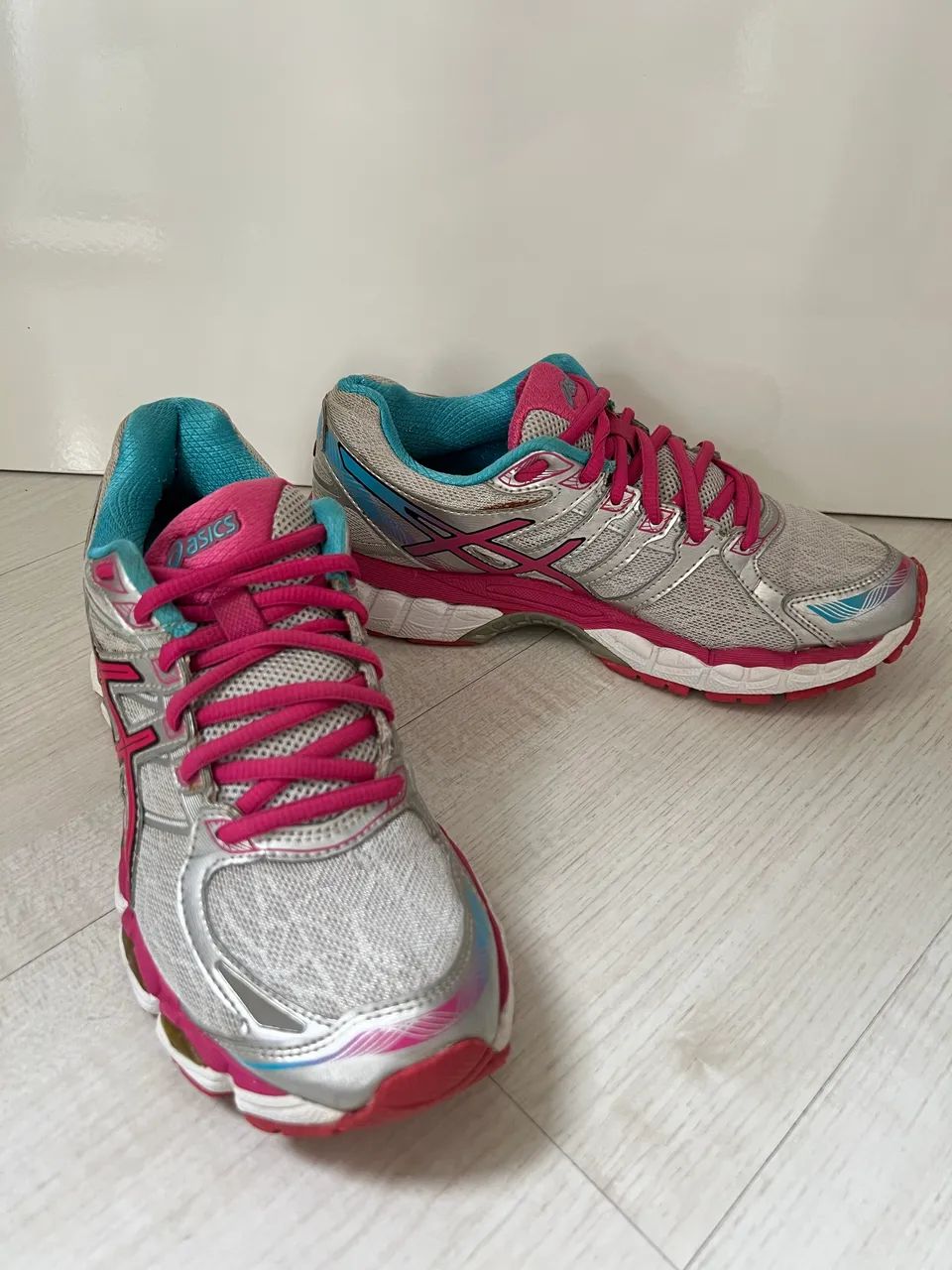 Tênis asics feminino - Foto 2