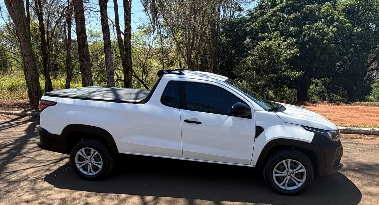 Fiat Strada Endurance 1.4 Flex 8V CS Plus 2023 - Foto 2