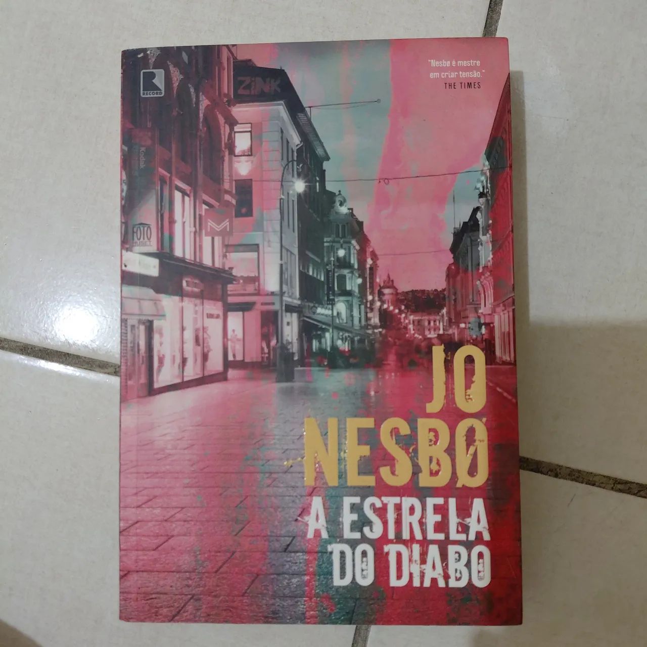 Livro A estrela do Diab Desapego