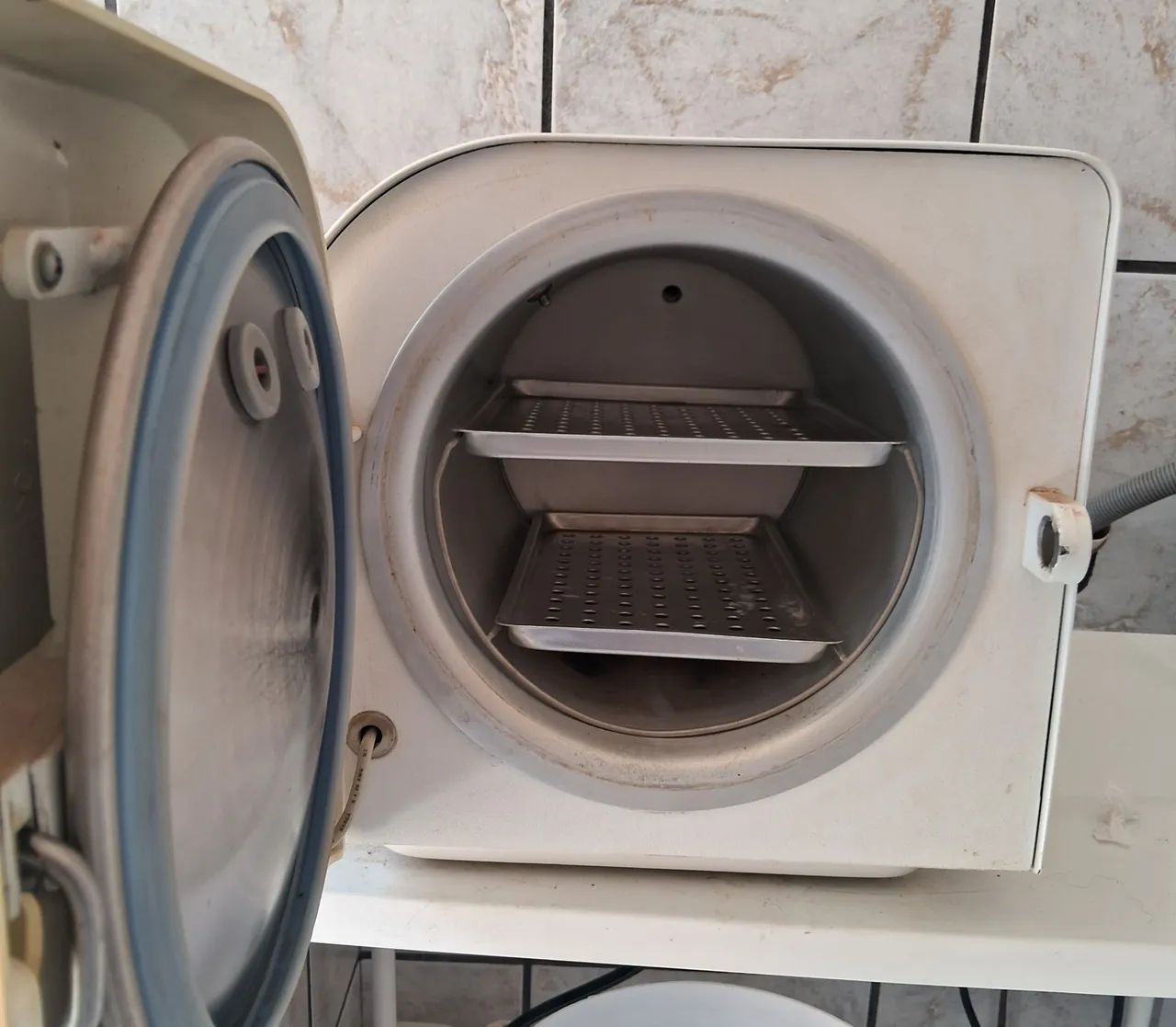 Autoclave  12 ltrs