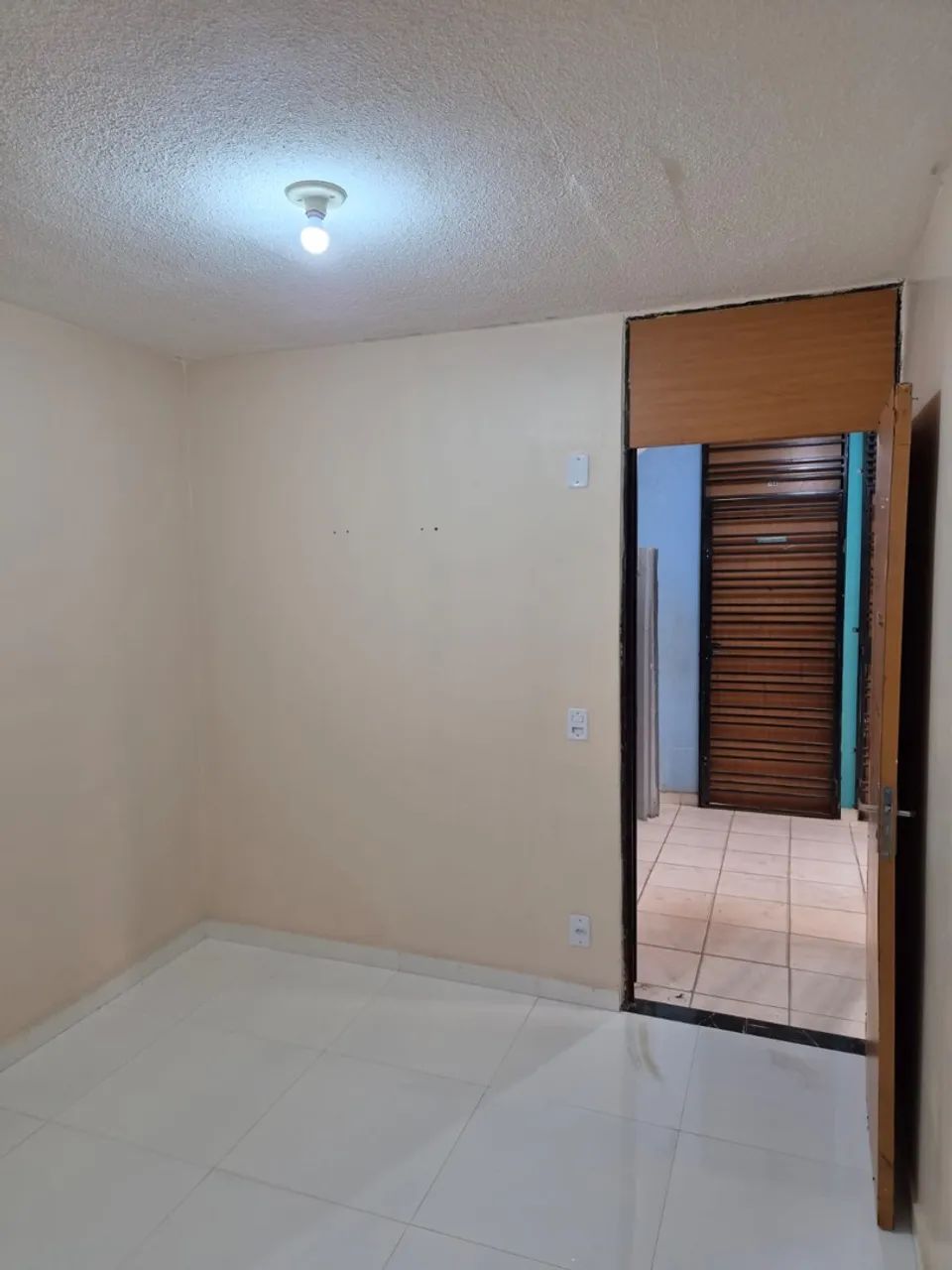 Vende-se apartamento, térreo.  - Foto 2