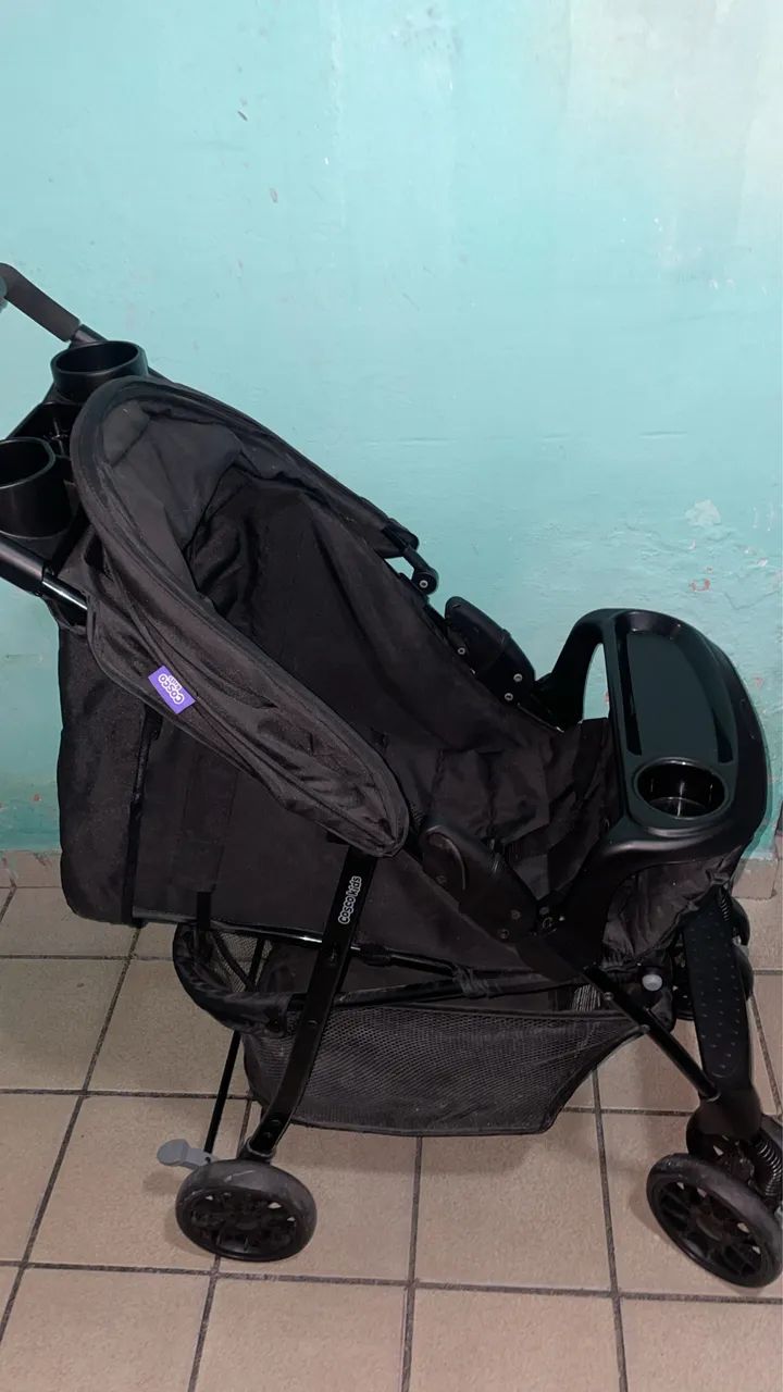 carrinho de bebê 