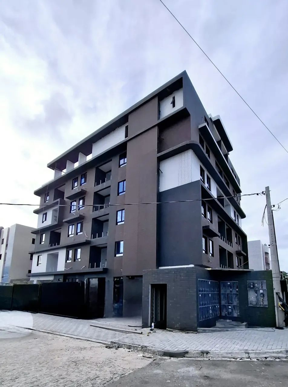 Apartamento com 2 quartos, prédio com elevador e área de lazer - Foto 2