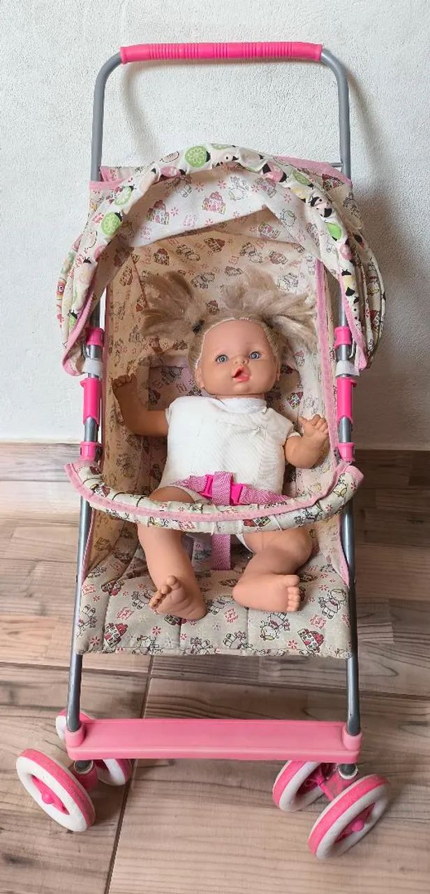 Carrinho de boneca + boneca  - Foto 2