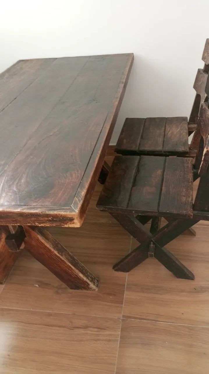 CONJUNTO MESA MADEIRA MACIÇA - Foto 4