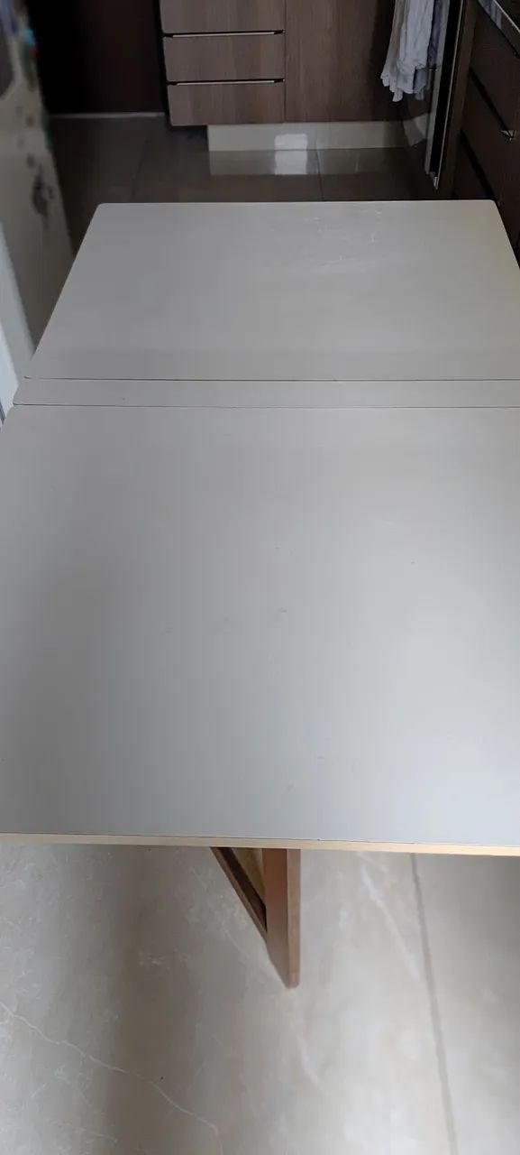 Mesa dobrável 