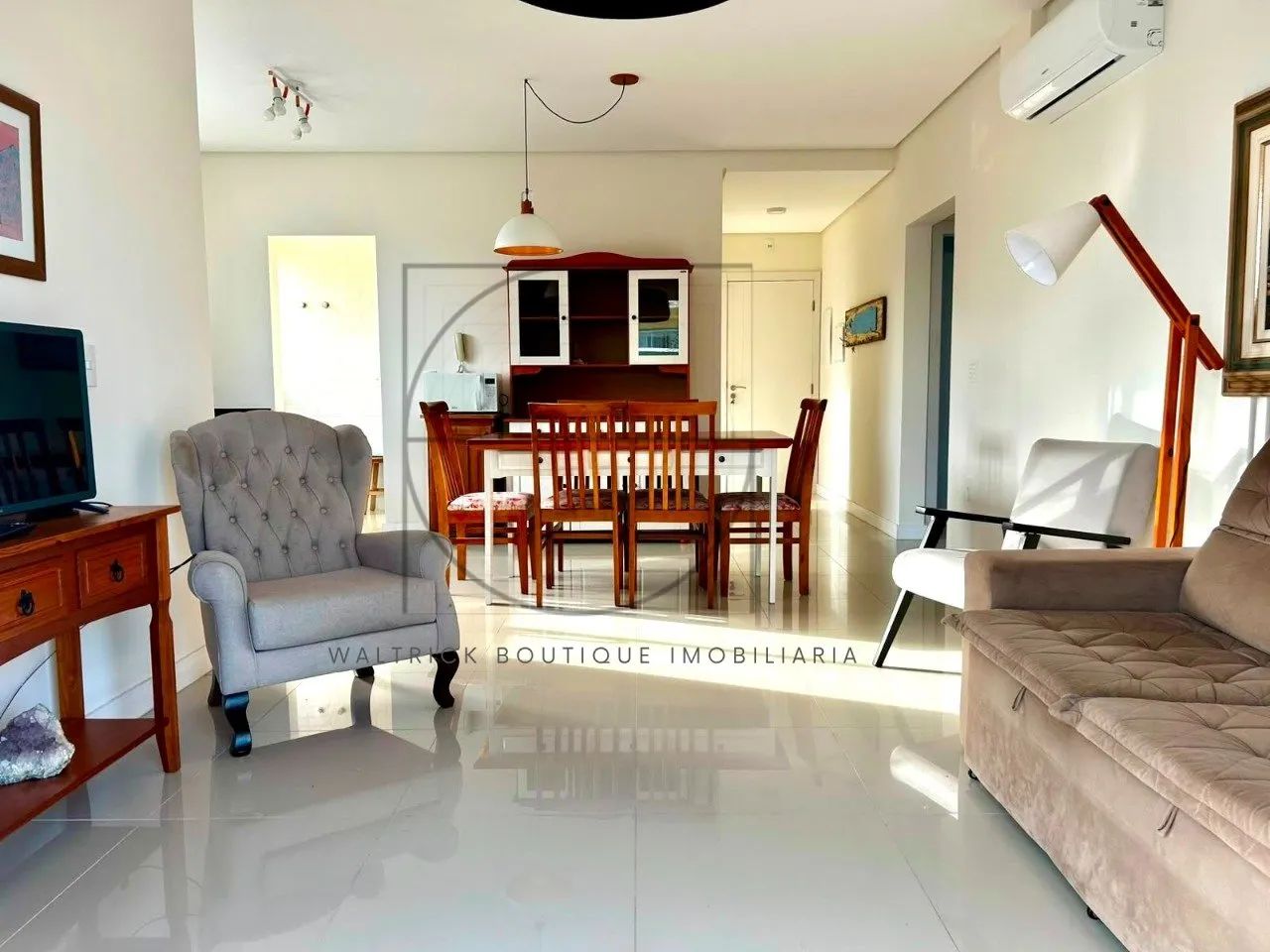 Apartamento com 3 dormitórios em Jurerê - Foto 3
