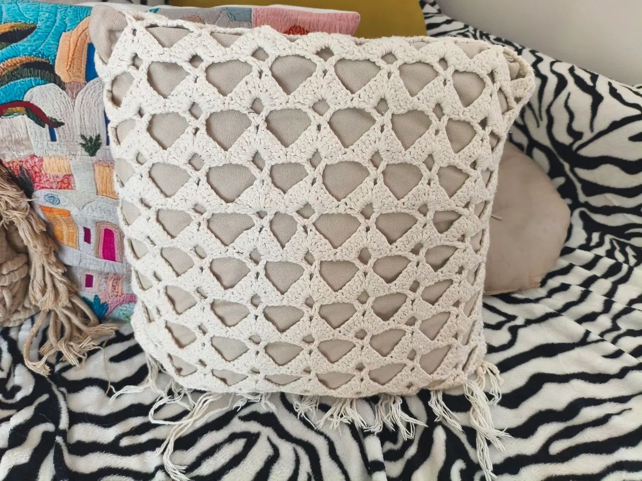Almofadas crochê e macramé 