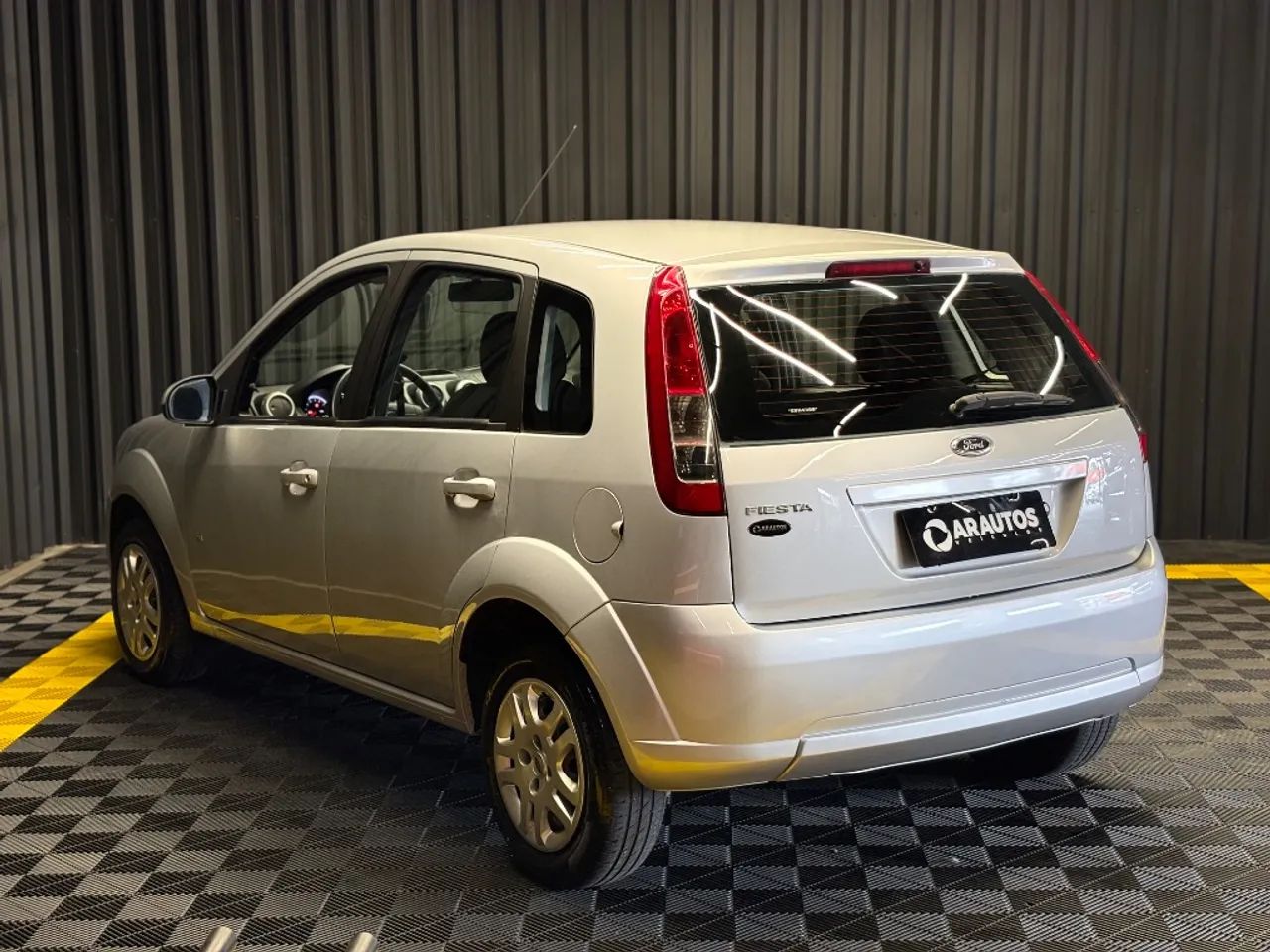 Ford Fiesta 1.0 8V Flex/class 1.0 8V Flex 5P 2014 - Foto 5