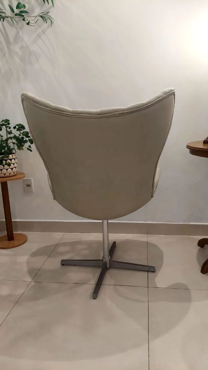 Vendo cadeira decorativa! - Foto 2