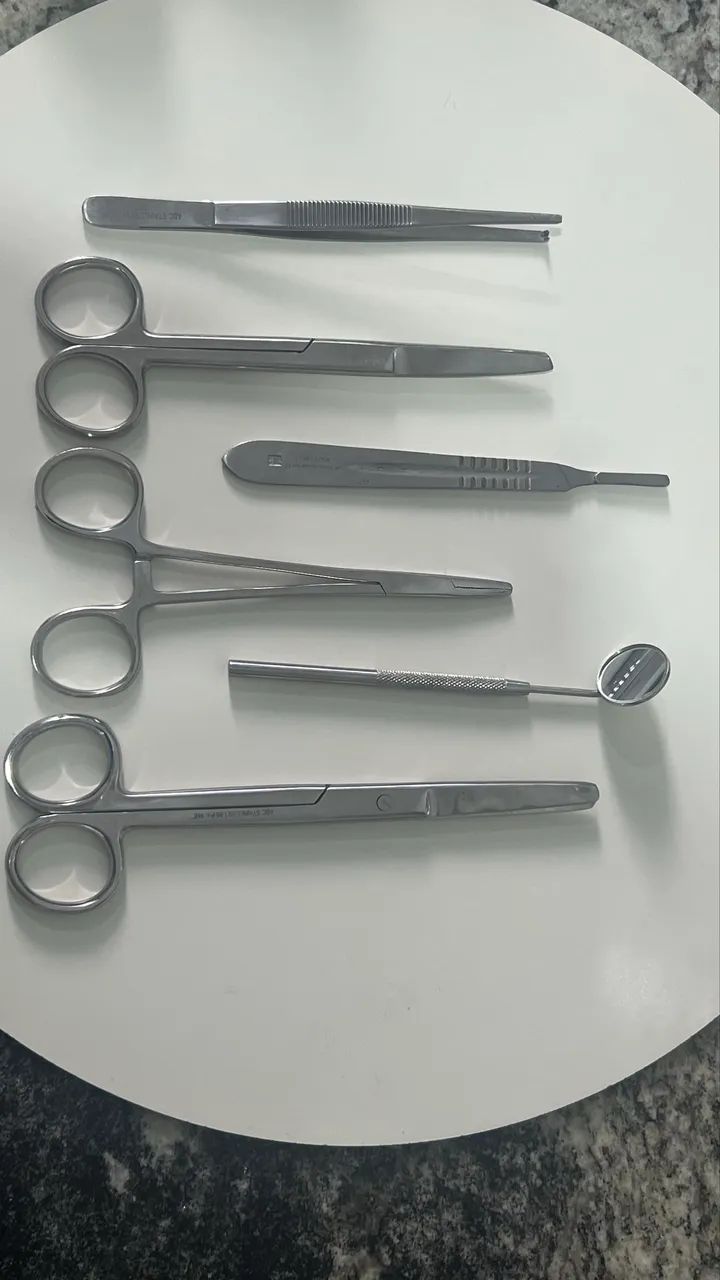 Tesoura cirúrgica Stainless