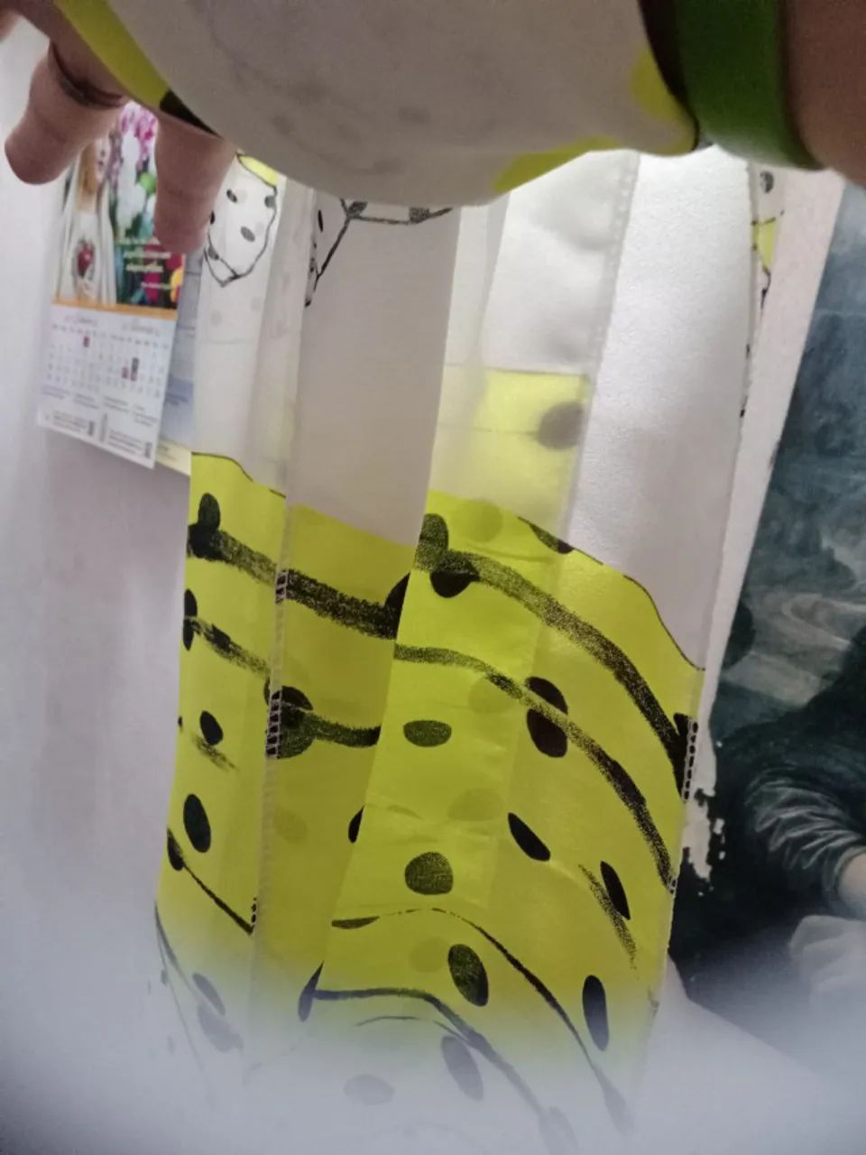 Lenço Echarpe Cachecol em seda com design de laço de borboleta - Foto 4