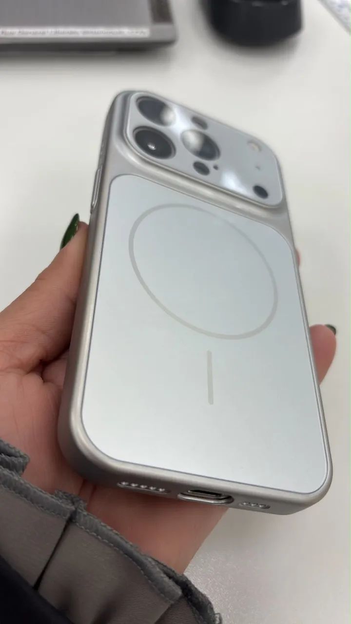 Vendo ou troco IPhone 15 pro - Foto 4