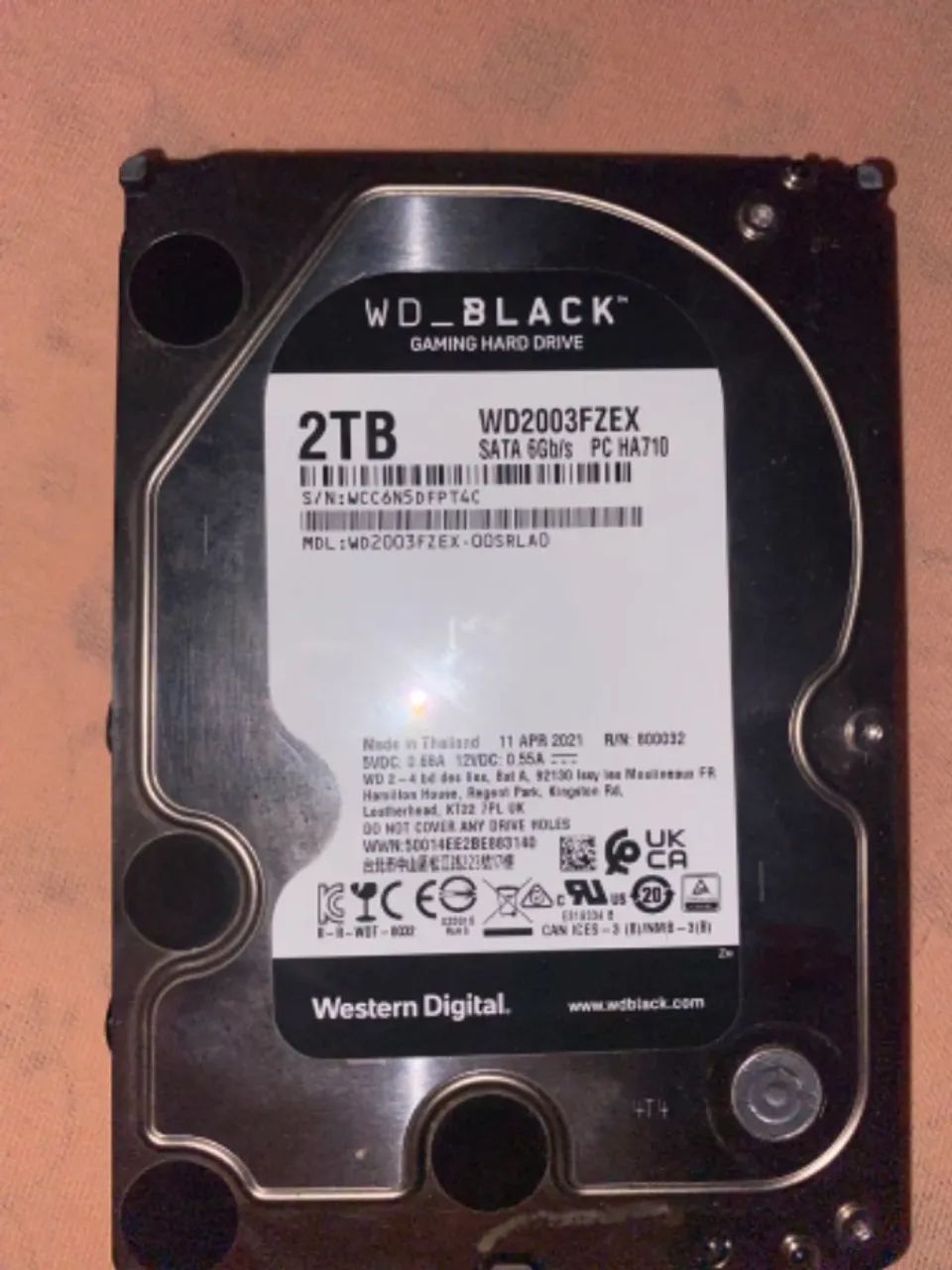 HDD) da Western Digital, modelo WD Black 2TB. - Armazenamento