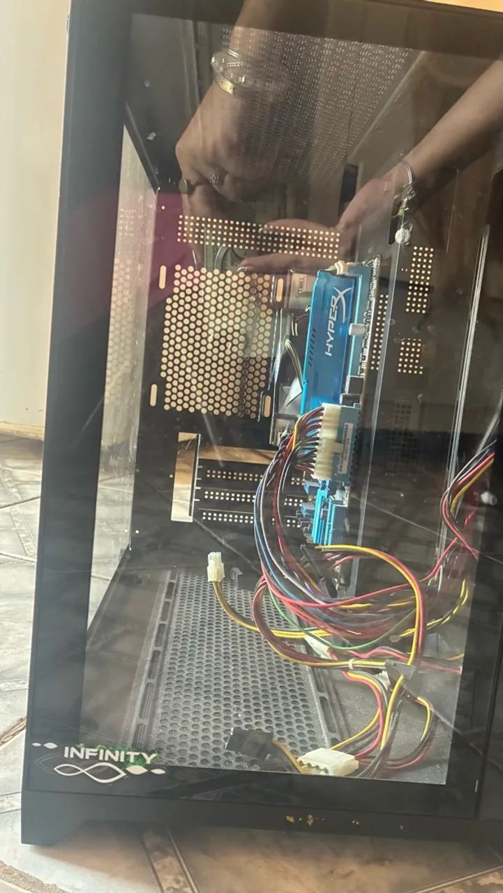 VENDO GABINETE DE COMPUTADOR COM COMPONENTES - Foto 2