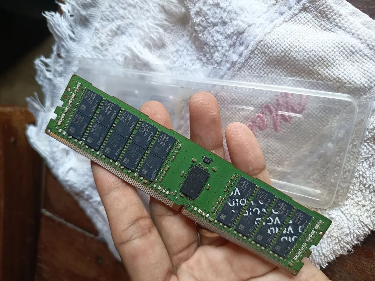 memória ram ECC REG 16GB 2133MHZ
