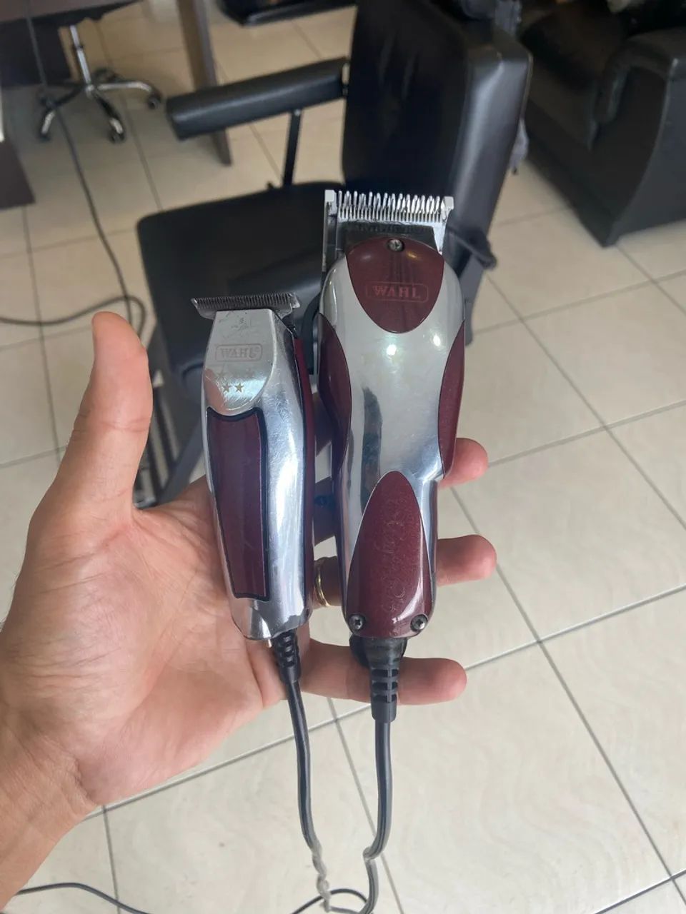  Máquina corta cabelo Corte + acabamento 