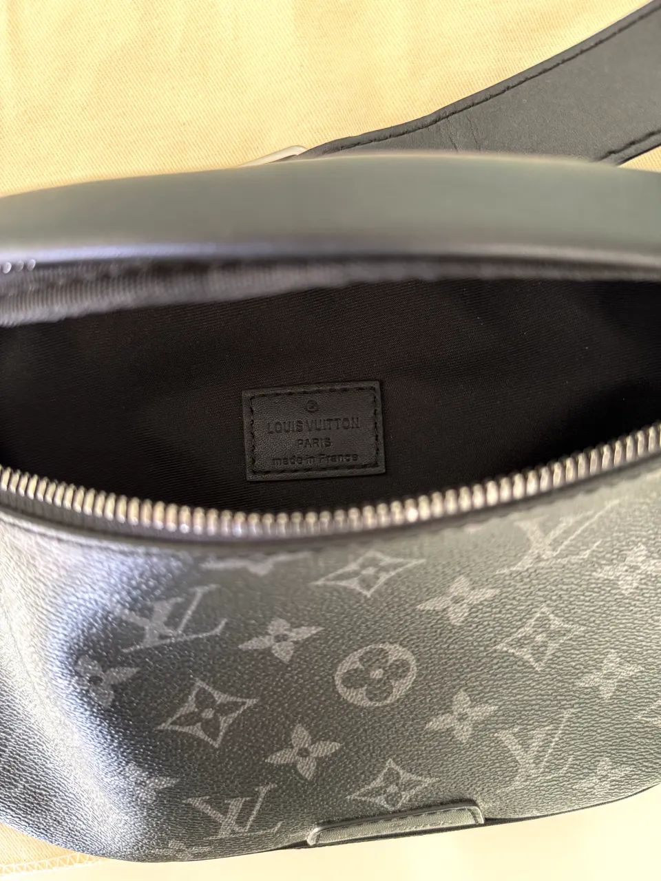 Bolsa Original Louis Vuitton Pochete Eclipse Monogram - Foto 3