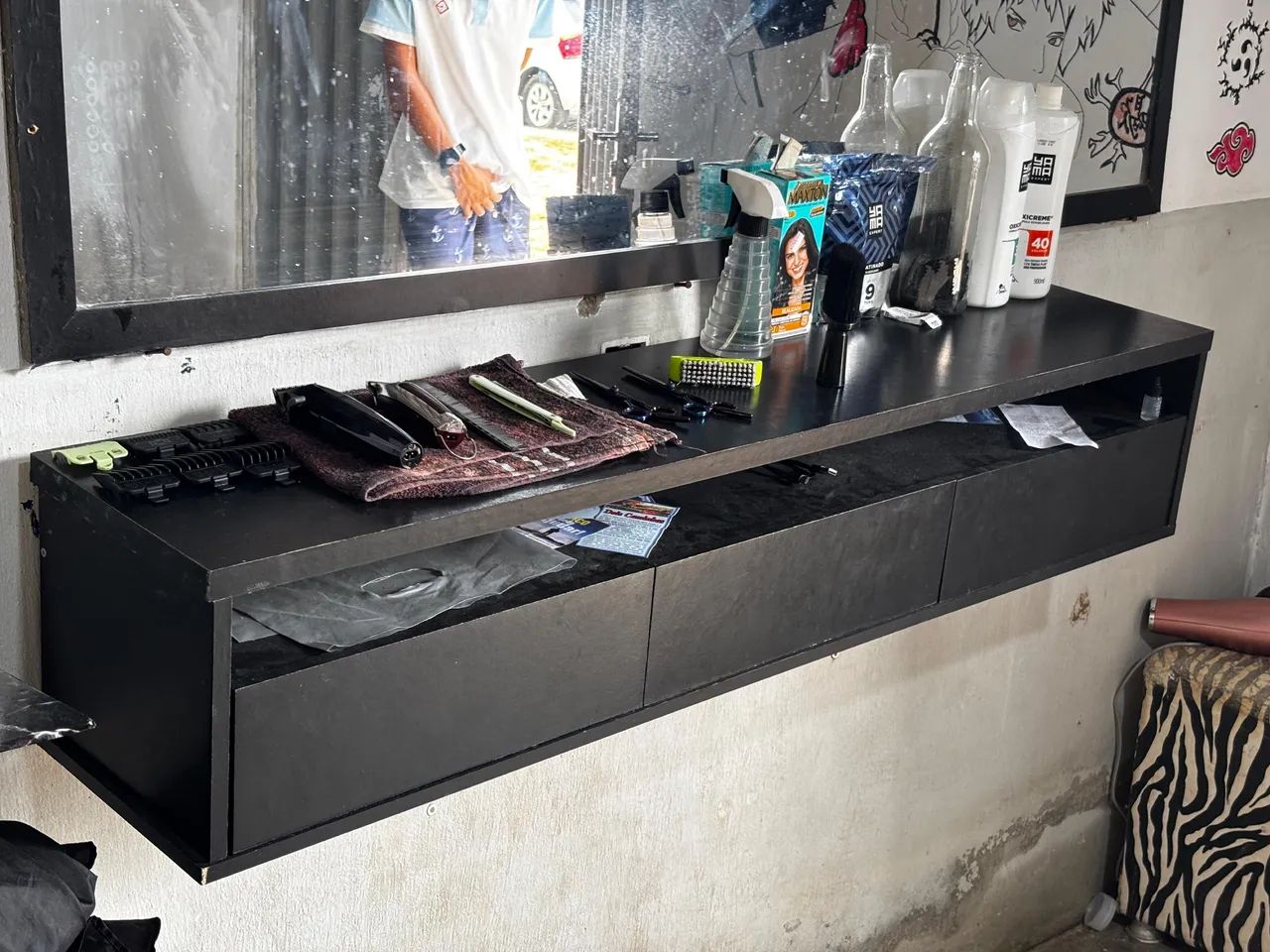 BANCADA DE BARBEARIA 