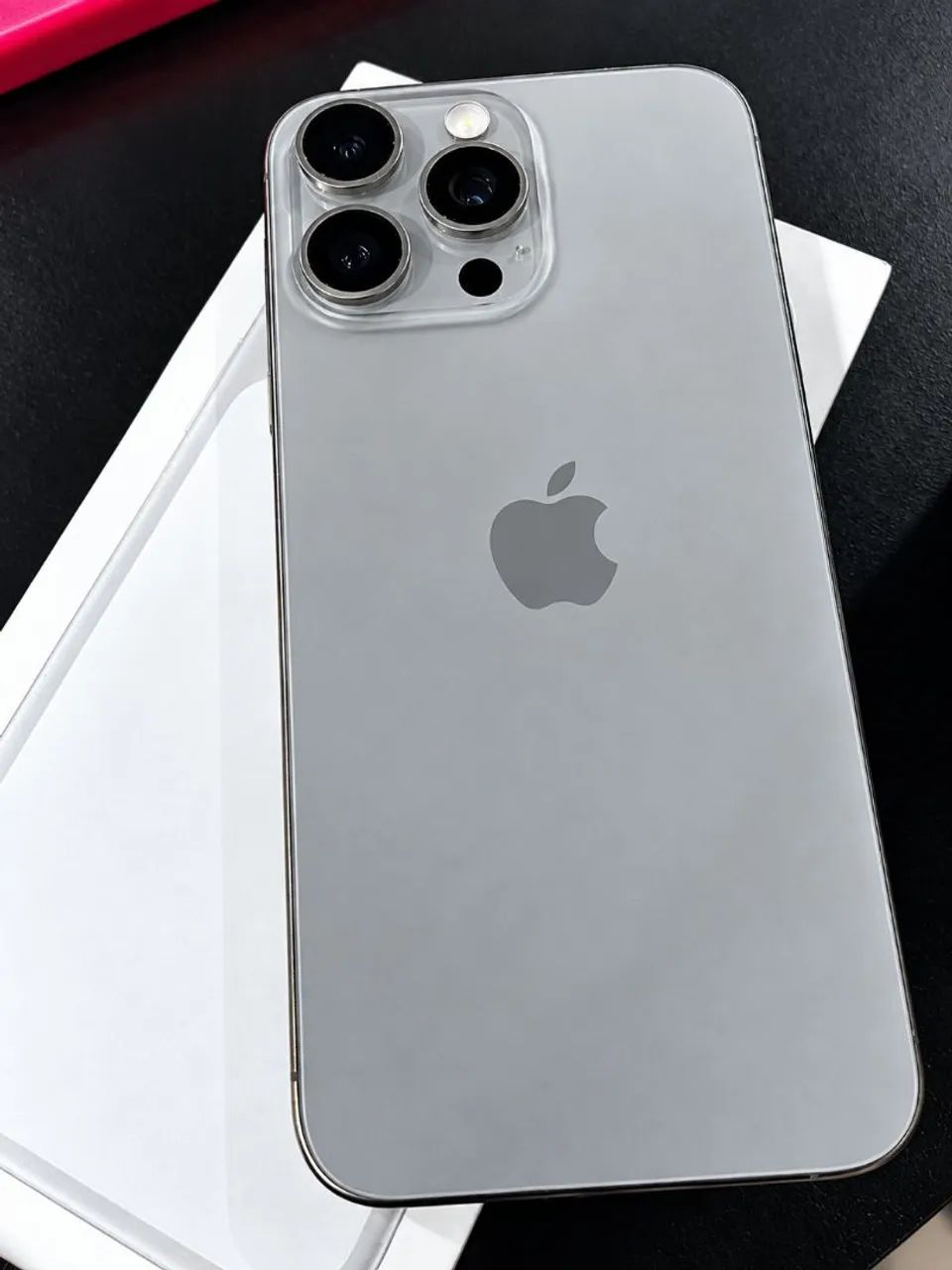 iPhone 15 Pro Max  - Foto 2