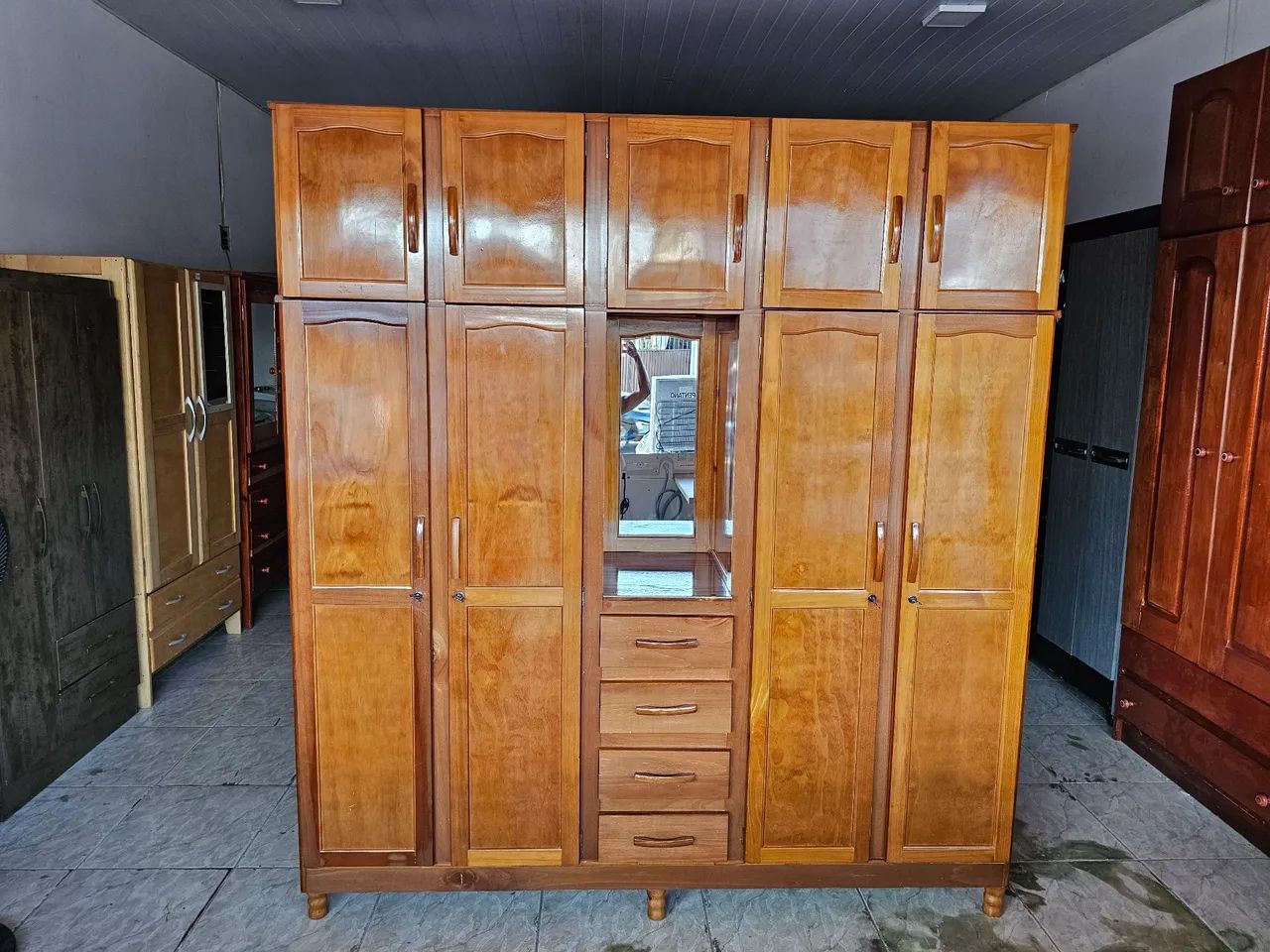 Guarda roupa usado de pinho 
