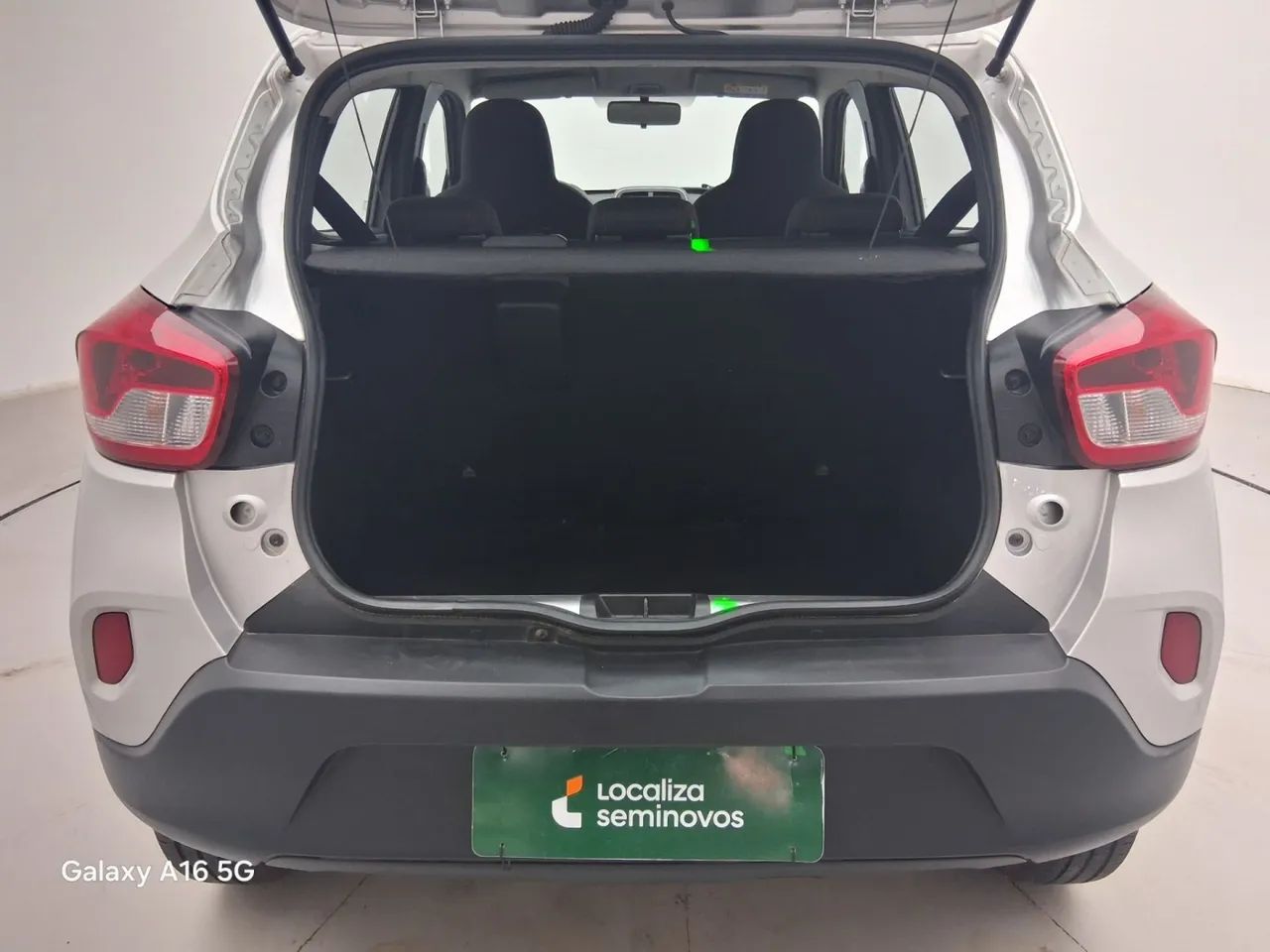 Renault Kwid 1.0 Zen, foto 9 de 18